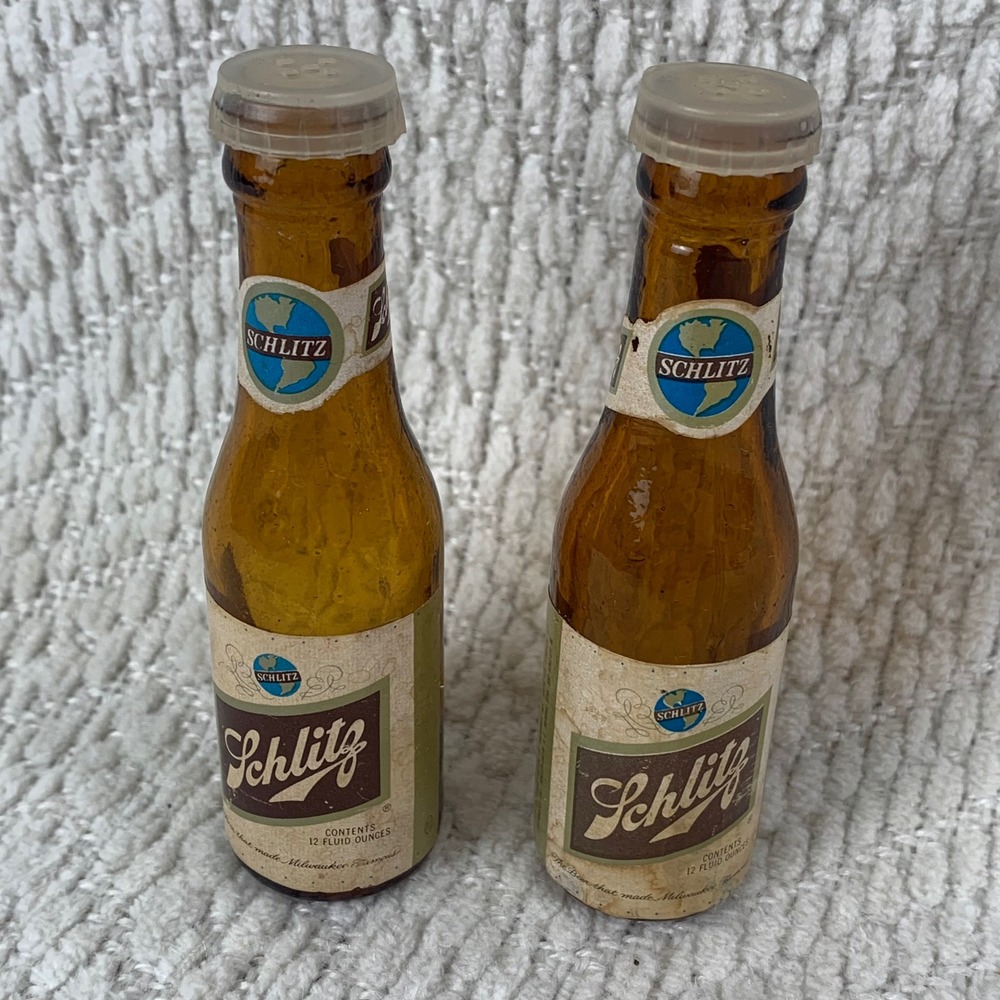 Vintage Schlitz Beer Miniature Bottles Amber Glass Salt‎ Pepper Shakers 1957